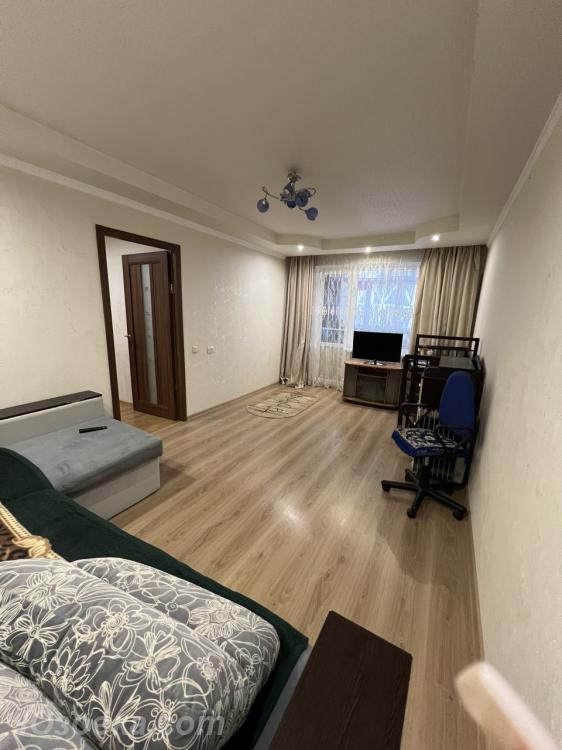 2-комн. квартира, 50 м², вторичка, 2/9 эт., ДОНЕЦК