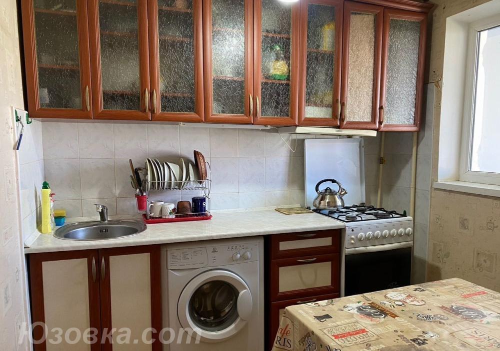 1-комн. квартира, 34м², с мебелью, 4/5 эт., ДОНЕЦК