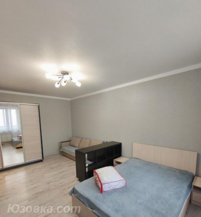 1-комн. квартира, 32м², с мебелью, 3/3 эт., ДОНЕЦК