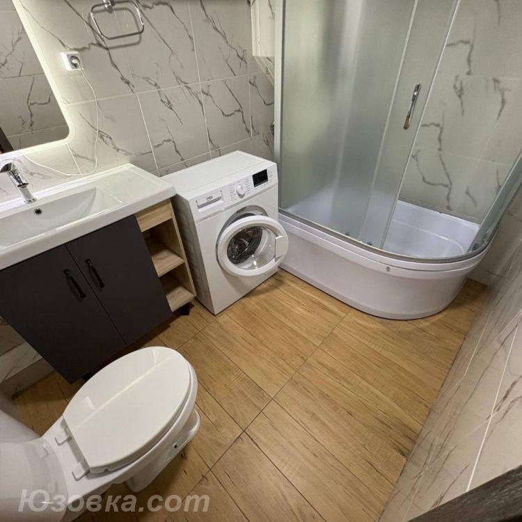 1-комн. квартира, 53м², с мебелью, 3/6 эт., ДОНЕЦК