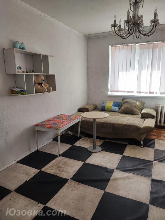 3-комн. квартира, 65м², с мебелью, 5/9 эт., Макеевка