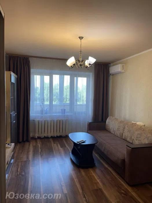 1-комн. квартира, 38м², с мебелью, 3/9 эт., ДОНЕЦК