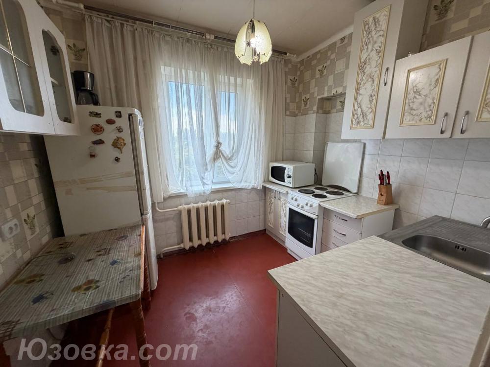 2-комн. квартира, 50 м², вторичка, 4/9 эт., ДОНЕЦК