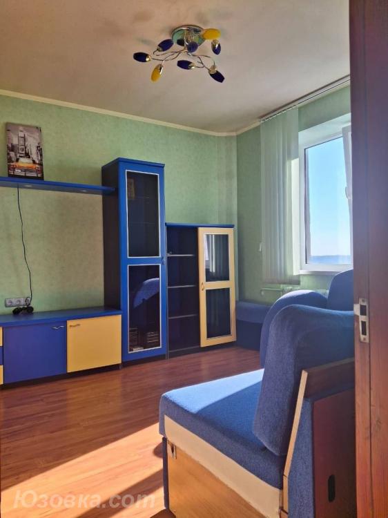 3-комн. квартира, 70 м², вторичка, 10/10 эт.