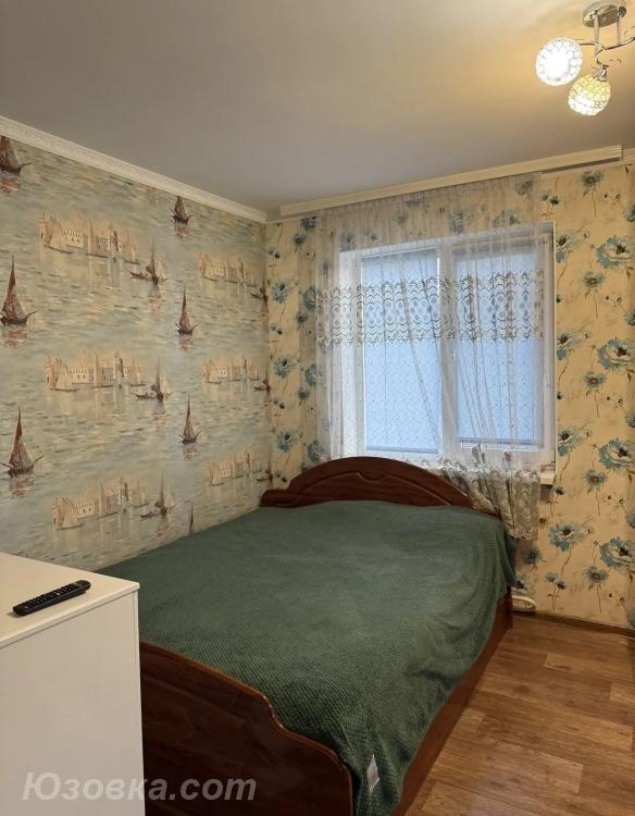 1-комн. квартира, 36м², с мебелью, 4/9 эт.