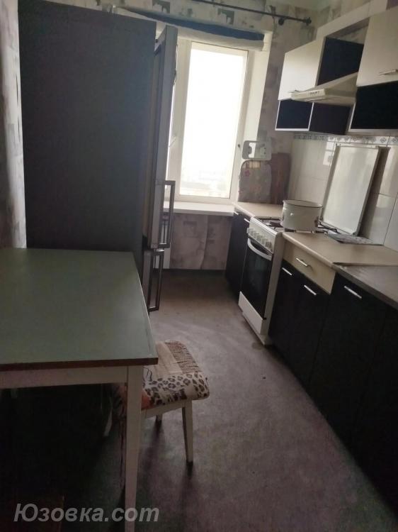 2-комн. квартира, 45 м², вторичка, 9/9 эт., ДОНЕЦК