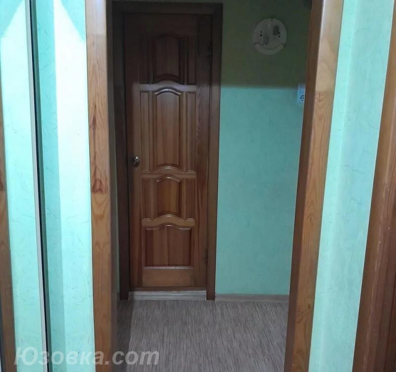 2-комн. квартира, 50м², с мебелью, 2/9 эт., ДОНЕЦК
