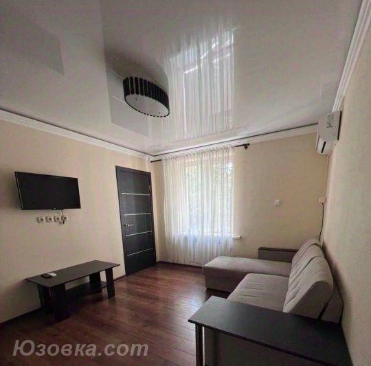 2-комн. квартира, 50м², с мебелью, 1/5 эт., ДОНЕЦК