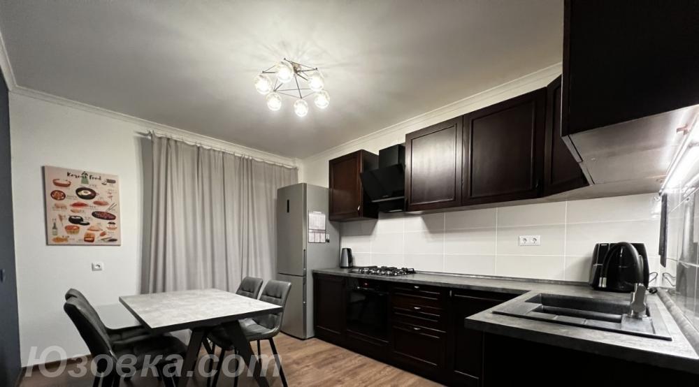2-комн. квартира, 48м², с мебелью, 2/5 эт., ДОНЕЦК