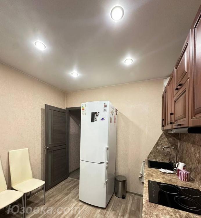 2-комн. квартира, 55м², с мебелью, 2/5 эт., ДОНЕЦК