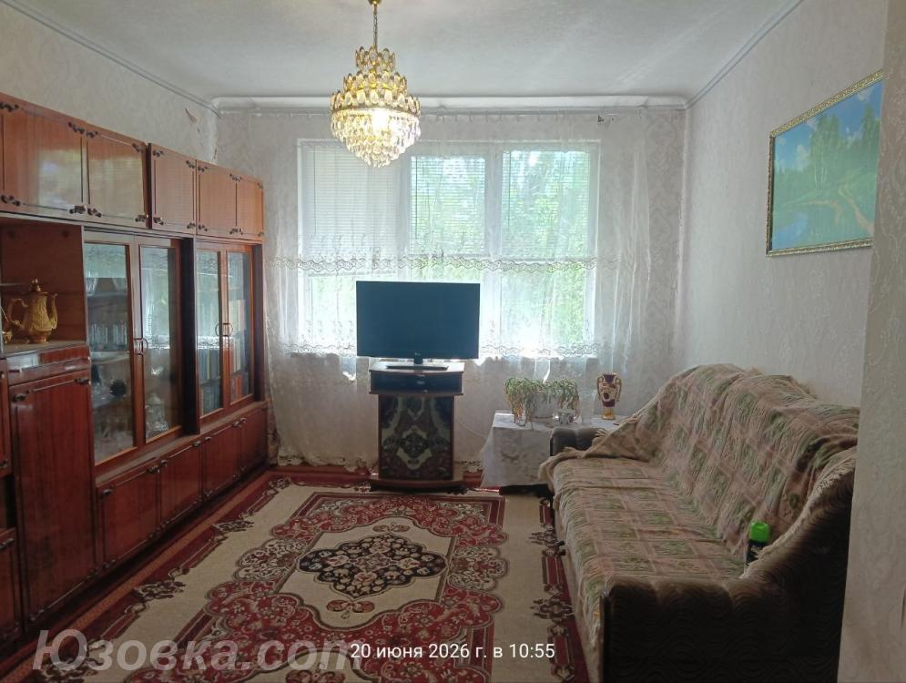 3-комн. квартира, 54 м², вторичка, 2/2 эт., ДОНЕЦК