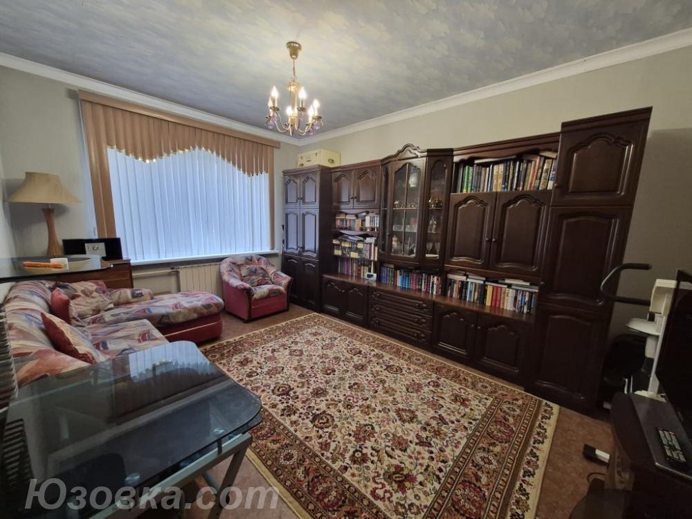 2-комн. квартира, 54м², с мебелью, 2/9 эт., ДОНЕЦК
