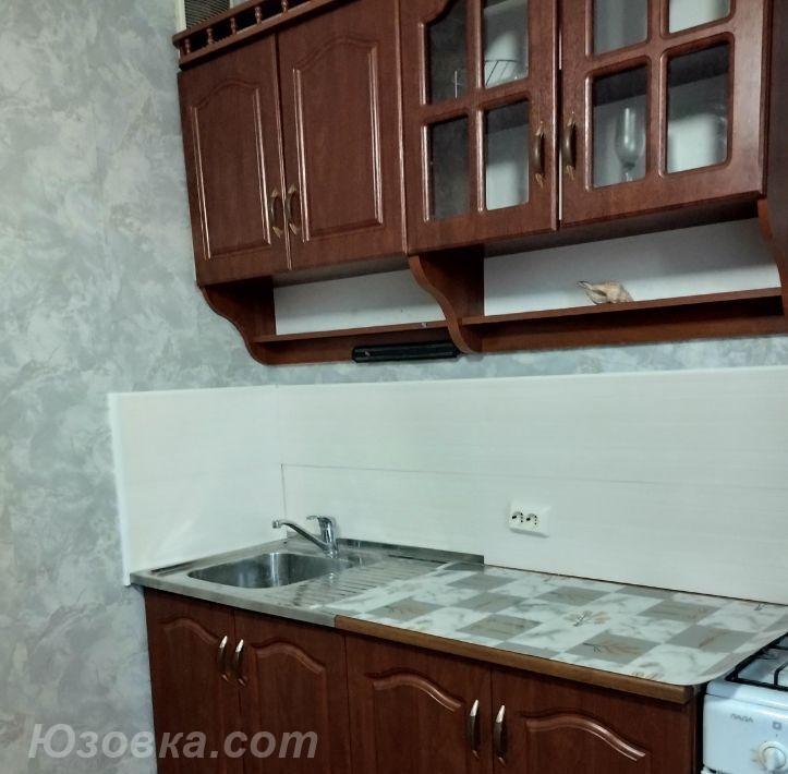1-комн. квартира, 37м², с мебелью, 2/5 эт., ДОНЕЦК