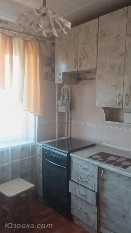1-комн. квартира, 38м², с мебелью, 3/9 эт.