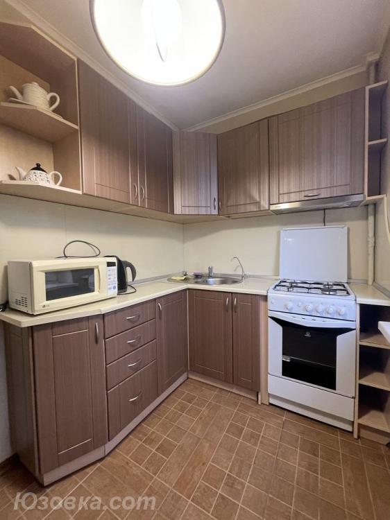 2-комн. квартира, 46м², с мебелью, 2/5 эт., ДОНЕЦК