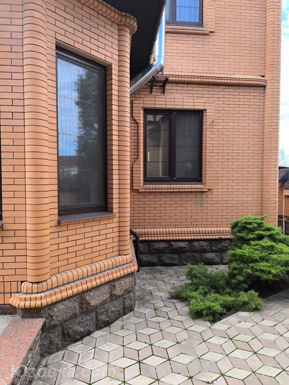Дом , 500 м², на участке 6,0 сот., ДОНЕЦК