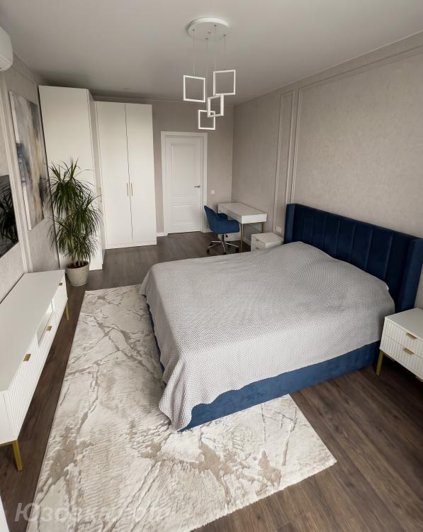 2-комн. квартира, 66м², с мебелью, 2/2 эт., ДОНЕЦК