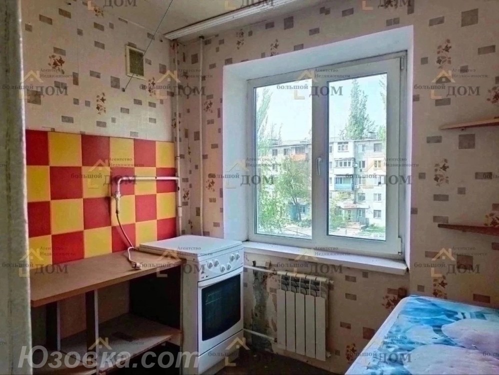 2-комн. квартира, 47 м², вторичка, 3/5 эт., Макеевка