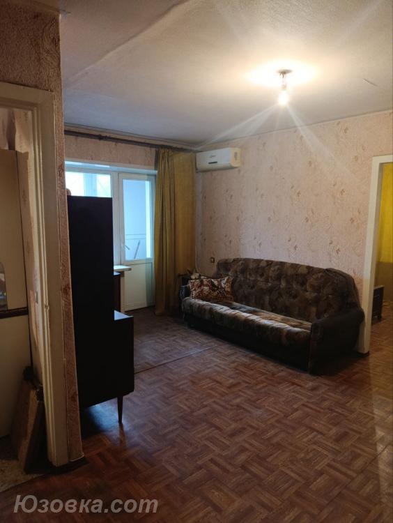 2-комн. квартира, 49 м², вторичка, 3/5 эт., ДОНЕЦК