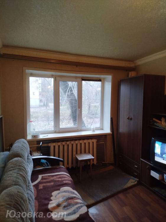 3-комн. квартира, 58 м², вторичка, 1/5 эт., ДОНЕЦК