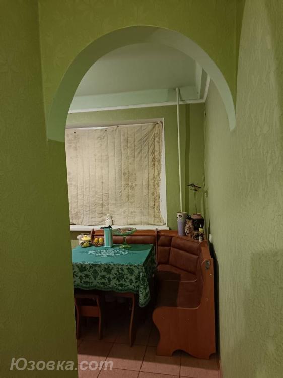 2-комн. квартира, 42 м², вторичка, 3/5 эт., ДОНЕЦК