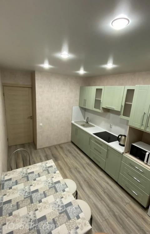 1-комн. квартира, 37м², с мебелью, 4/9 эт., ДОНЕЦК