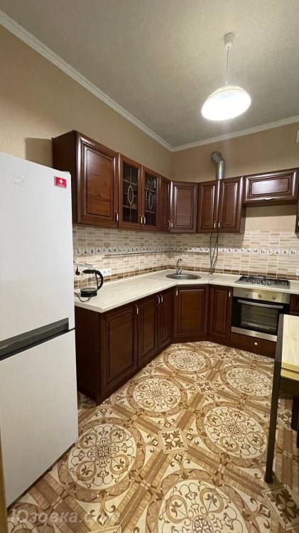 1-комн. квартира, 42м², с мебелью, 2/5 эт., ДОНЕЦК