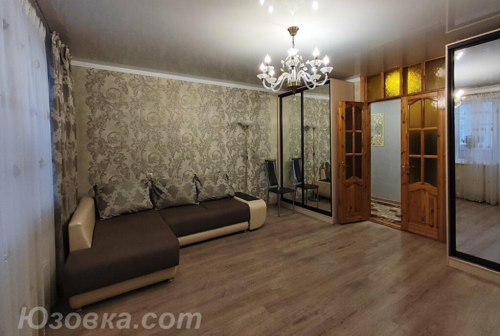 3-комн. квартира, 68м², с мебелью, 2/9 эт., ДОНЕЦК