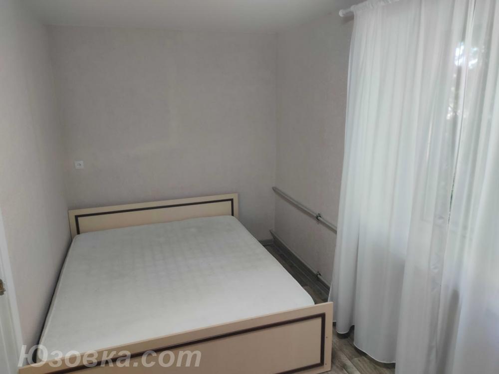 2-комн. квартира, 48м², с мебелью, 2/5 эт., ДОНЕЦК