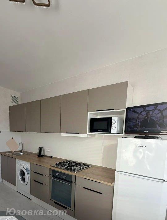 1-комн. квартира, 35м², с мебелью, 3/9 эт., ДОНЕЦК