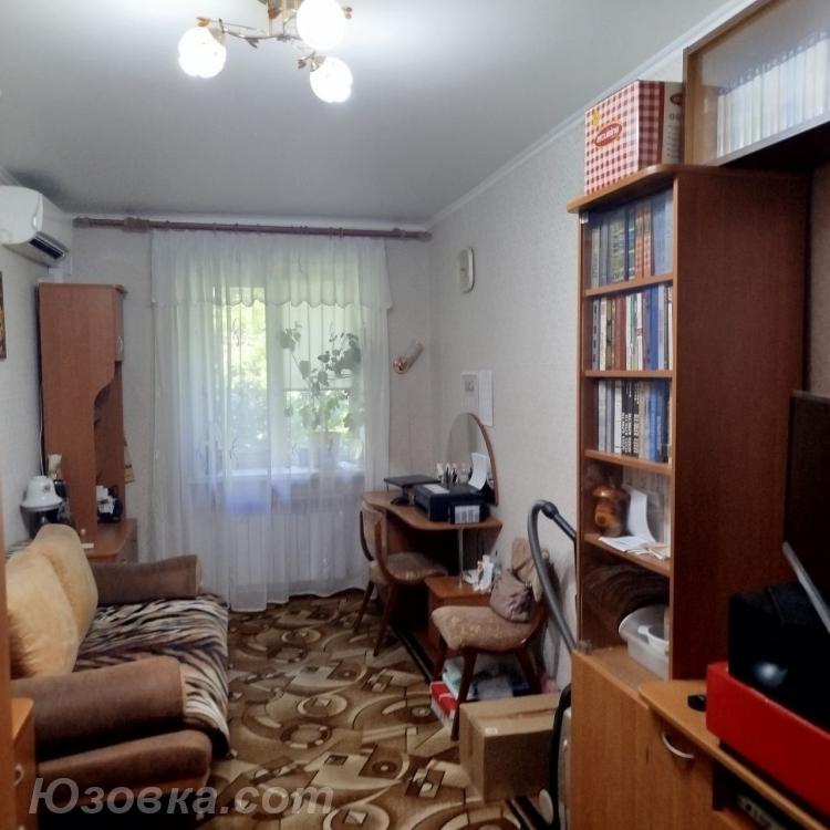 3-комн. квартира, 58 м², вторичка, 4/4 эт., ДОНЕЦК