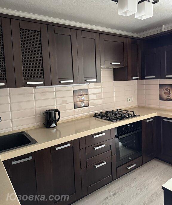 2-комн. квартира, 51м², с мебелью, 4/5 эт., ДОНЕЦК