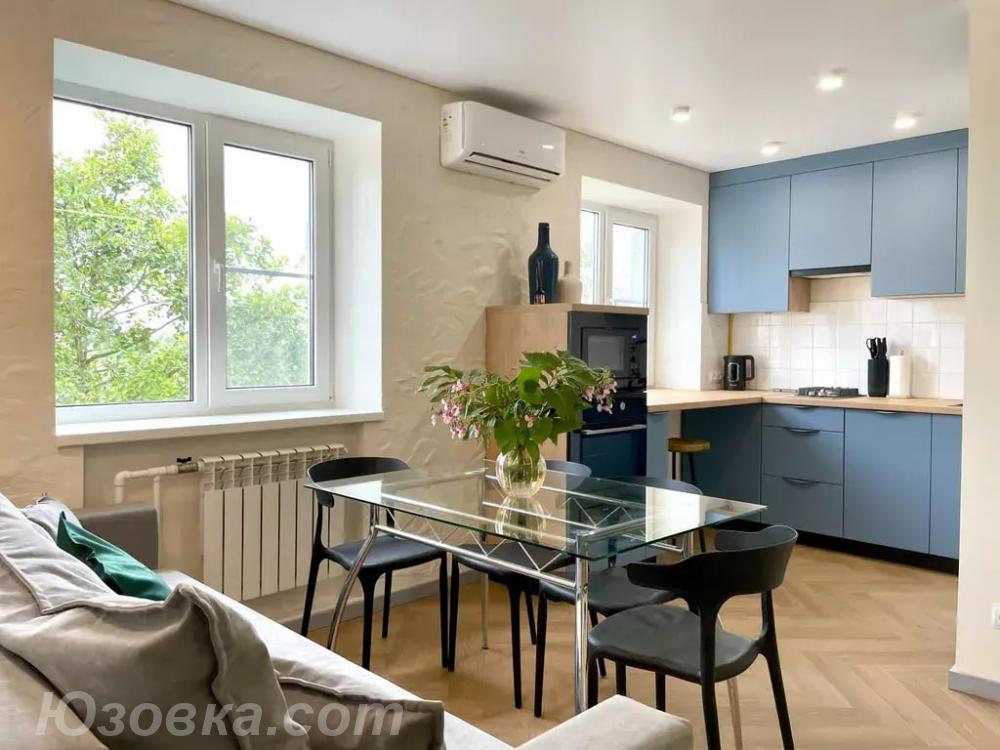 2-комн. квартира, 54м², с мебелью, 2/4 эт.