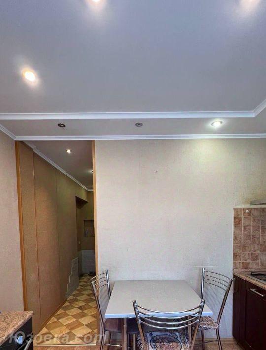 2-комн. квартира, 53м², с мебелью, 5/10 эт., ДОНЕЦК