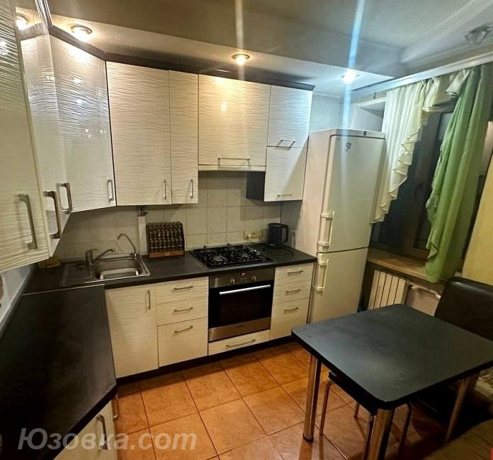 2-комн. квартира, 45 м², вторичка, 5/5 эт., ДОНЕЦК