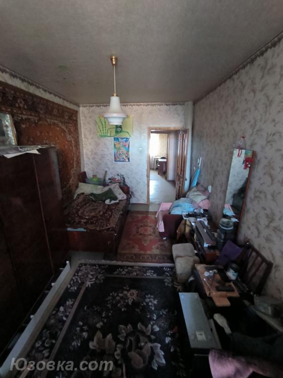 3-комн. квартира, 61 м², вторичка, 6/9 эт., Макеевка