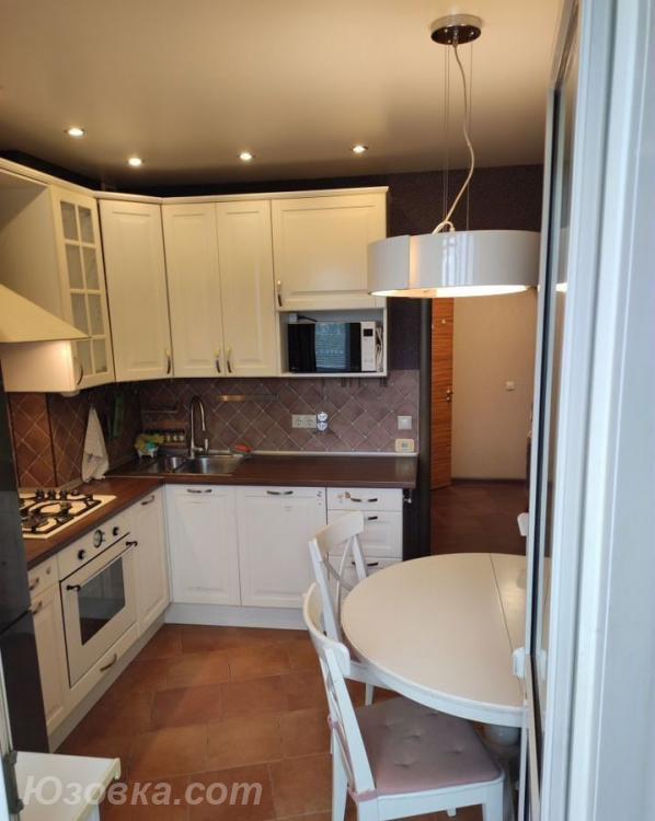1-комн. квартира, 32м², с мебелью, 5/5 эт., ДОНЕЦК