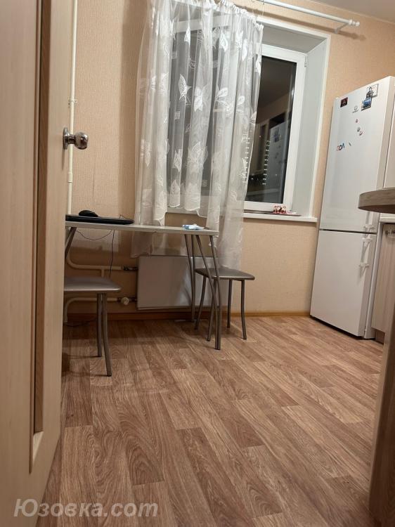 1-комн. квартира, 32м², с мебелью, 3/9 эт., ДОНЕЦК