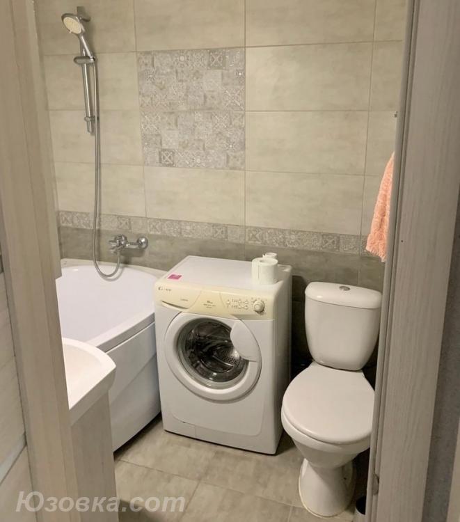 2-комн. квартира, 51м², с мебелью, 2/6 эт., ДОНЕЦК