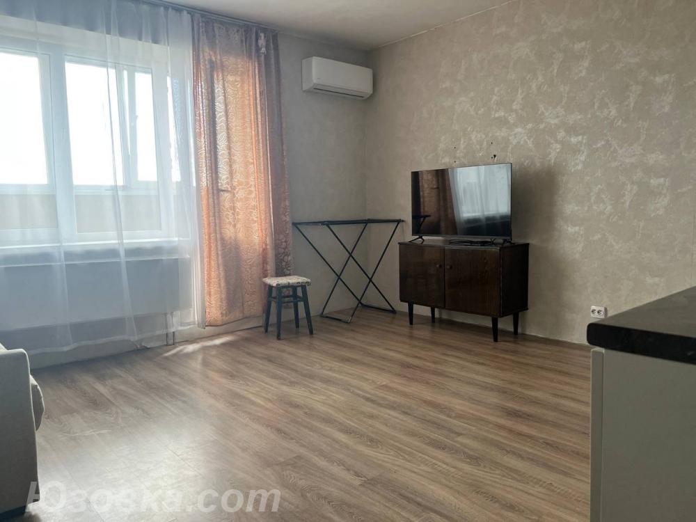 3-комн. квартира, 47м², с мебелью, 6/9 эт., ДОНЕЦК