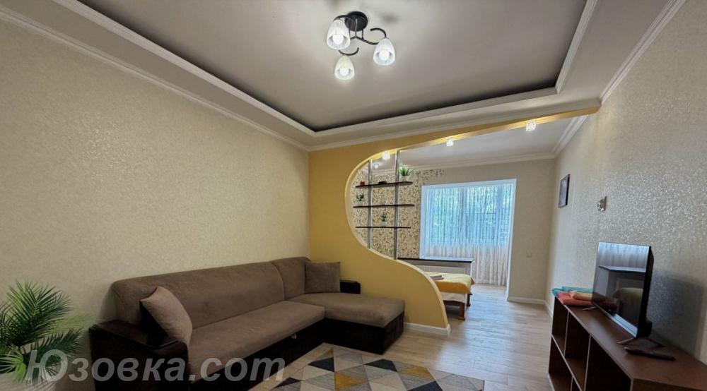 2-комн. квартира, 80м², с мебелью, 2/9 эт., ДОНЕЦК