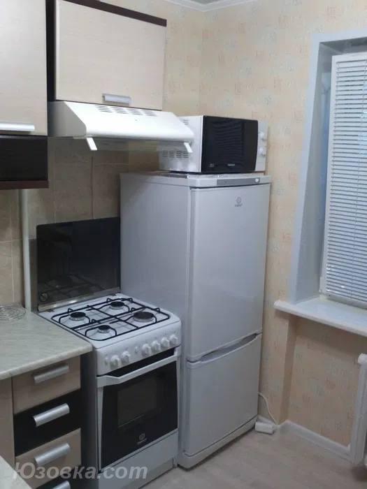 1-комн. квартира, 38м², с мебелью, 3/5 эт.