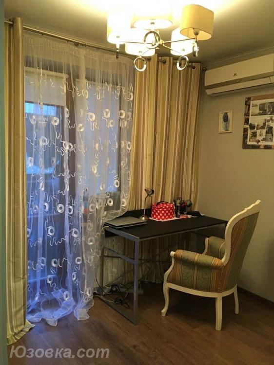 3-комн. квартира, 70 м², вторичка, 1/9 эт., ДОНЕЦК