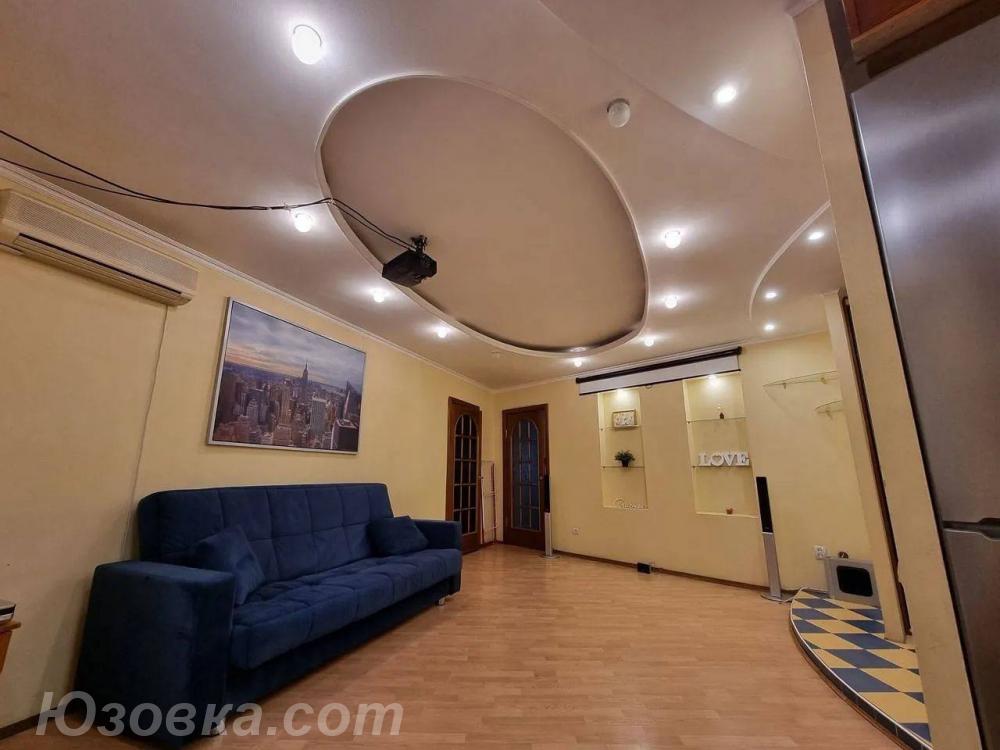 1-комн. квартира, 42м², с мебелью, 3/9 эт.