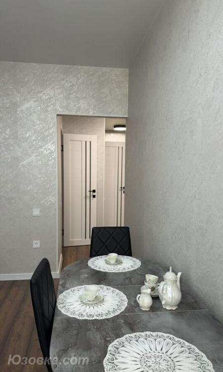 2-комн. квартира, 53м², с мебелью, 7/9 эт., ДОНЕЦК