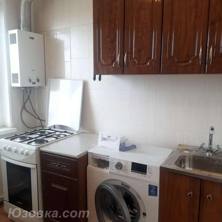2-комн. квартира, 48м², с мебелью, 3/17 эт., ДОНЕЦК