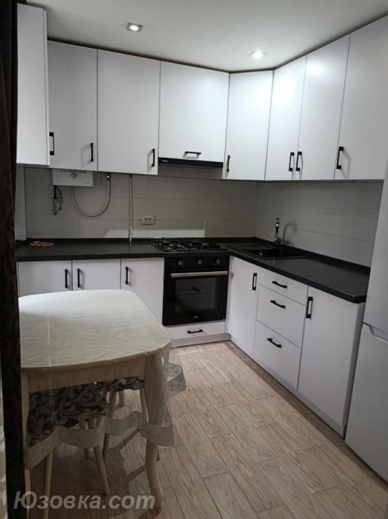 3-комн. квартира, 69м², с мебелью, 2/5 эт.