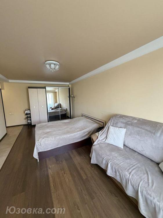 1-комн. квартира, 38м², с мебелью, 4/9 эт.