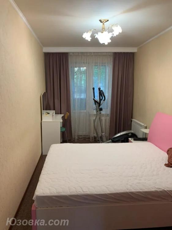 2-комн. квартира, 54м², с мебелью, 4/9 эт., ДОНЕЦК