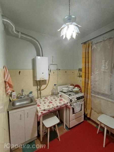 2-комн. квартира, 48м², с мебелью, 3/5 эт., ДОНЕЦК